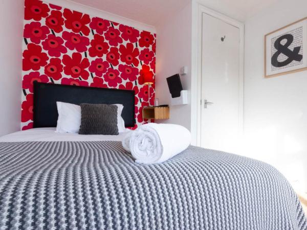 The White House : photo 10 de la chambre chambre simple avec toilettes communes