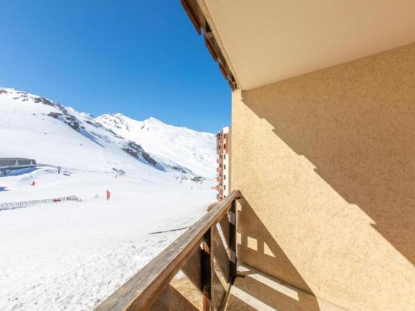 Résidence & Spa Les Temples du Soleil - Val Thorens : photo 2 de la chambre appartement cuzco e09 avec balcon - vue sur montagnes 