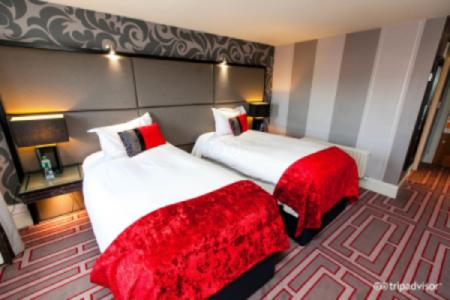 Benedicts Hotel : photo 4 de la chambre chambre lits jumeaux - tarif chambre seule