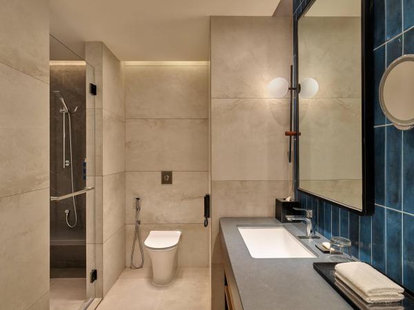 Four Points by Sheraton Kuala Lumpur, City Centre : photo 4 de la chambre suite lit king-size premier