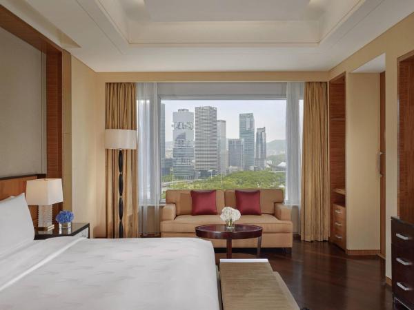 The Ritz-Carlton, Shenzhen, Nearby Futian CBD, Convention & Exhibition Center, Futian Railway Station, Outdoor swimming pool, CNY300 SPA voucher : photo 7 de la chambre chambre deluxe double ou lits jumeaux