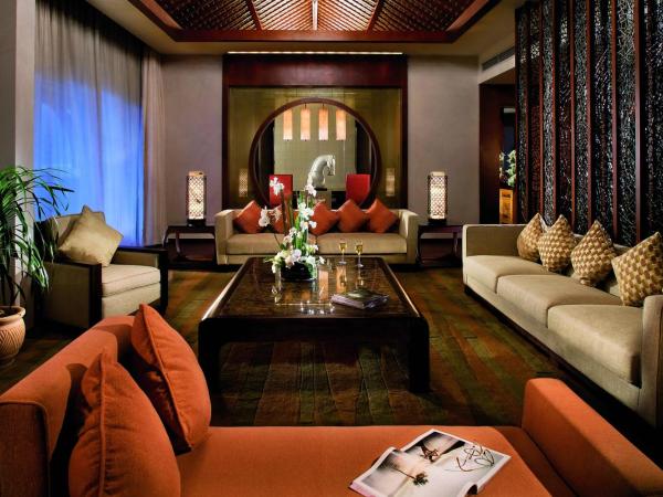 The Ritz-Carlton Sanya, Yalong Bay : photo 6 de la chambre the ritz carlton suite (enjoy five times culinary presentations for 4 perspn)