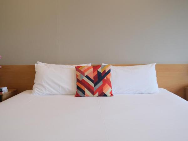 The Garden Hotel : photo 6 de la chambre chambre deluxe