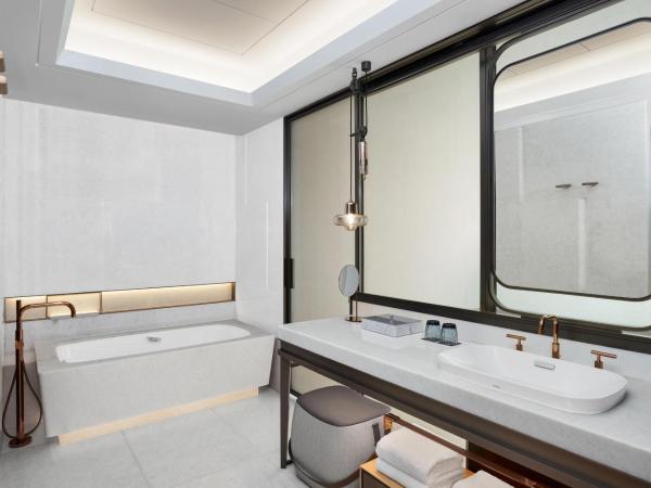 Sheraton Guangzhou Panyu : photo 2 de la chambre deluxe king room - concierge lounge access