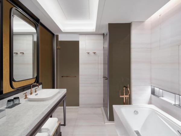 Sheraton Guangzhou Panyu : photo 3 de la chambre chambre lit king-size