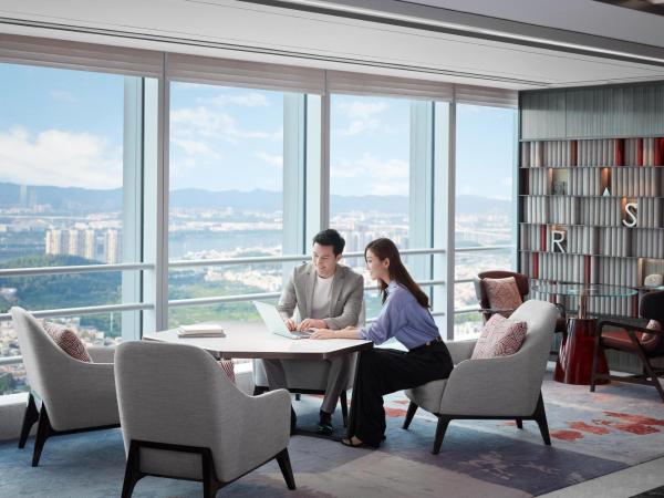 Sheraton Guangzhou Panyu : photo 3 de la chambre deluxe king room - concierge lounge access