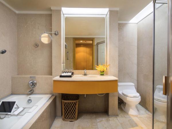 Sheraton Nanjing Kingsley Hotel & Towers : photo 5 de la chambre chambre lit king-size supérieure