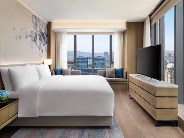Courtyard by Marriott Nanjing Jiangning : photo 1 de la chambre one-bedroom executive king suite - high floor