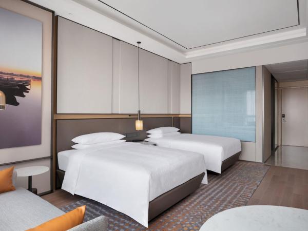 Sheraton Shanghai Fengxian : photo 1 de la chambre chambre 2 lits jumeaux avec accès au salon club