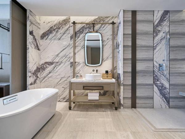 Wuxi Marriott Hotel Lihu Lake : photo 4 de la chambre chambre lit king-size deluxe