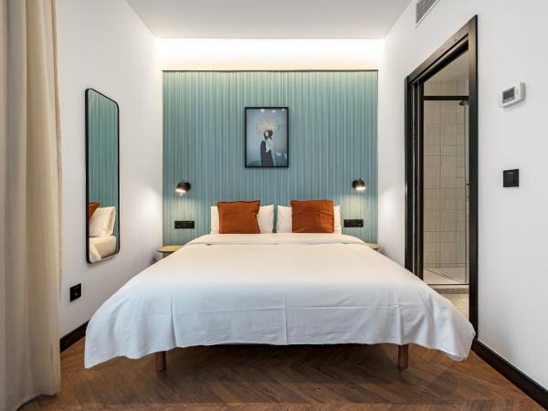 Style Suites by Olala Homes : photo 5 de la chambre chambre double