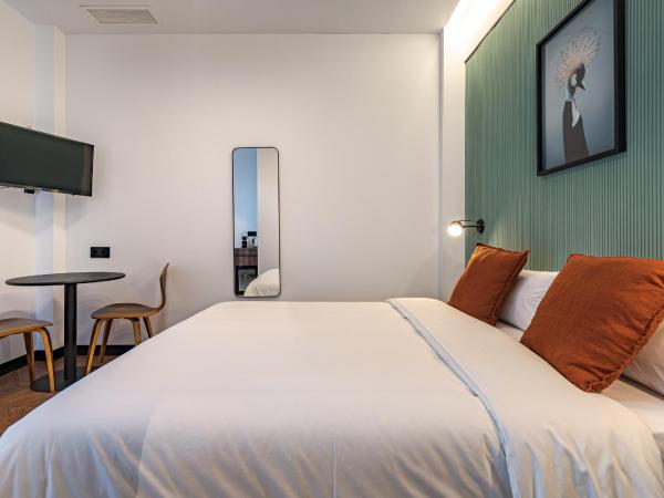Style Suites by Olala Homes : photo 7 de la chambre chambre double