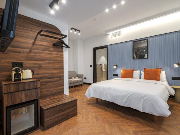 Style Suites by Olala Homes : photo 4 de la chambre chambre triple