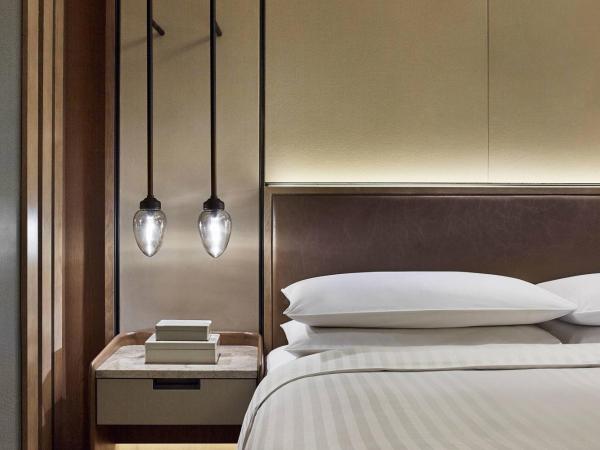 Hangzhou Marriott Hotel Qianjiang : photo 2 de la chambre chambre lit king-size deluxe