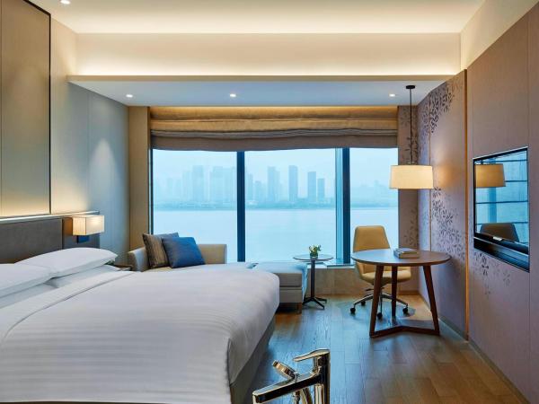 Hangzhou Marriott Hotel Qianjiang : photo 4 de la chambre chambre king premier avec vue sur la rivière