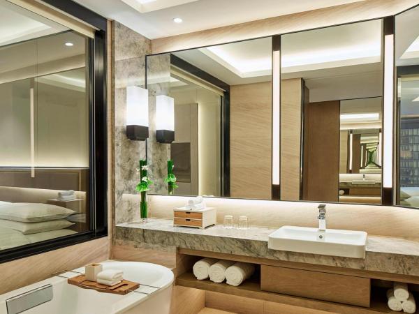 Hangzhou Marriott Hotel Qianjiang : photo 6 de la chambre chambre king premier avec vue sur la rivière