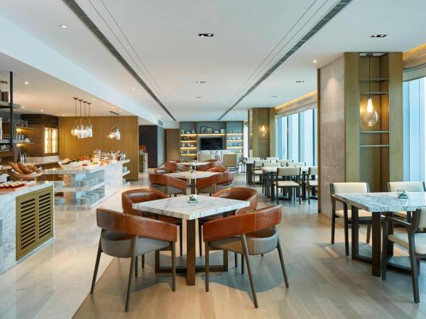 Hangzhou Marriott Hotel Qianjiang : photo 6 de la chambre chambre 1 lit king-size exécutive