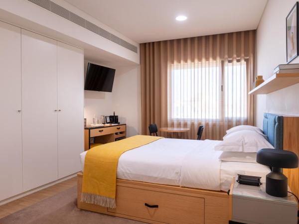 BFRESH Hotel - Padel, Pool & Fitness - Adults Only : photo 4 de la chambre chambre double supérieure