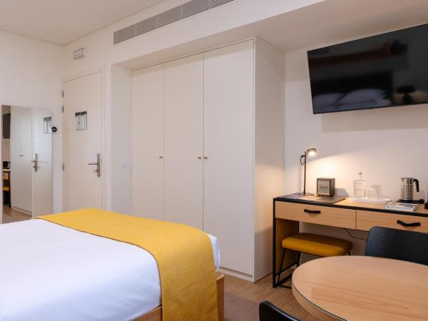 BFRESH Hotel - Padel, Pool & Fitness - Adults Only : photo 7 de la chambre chambre double supérieure