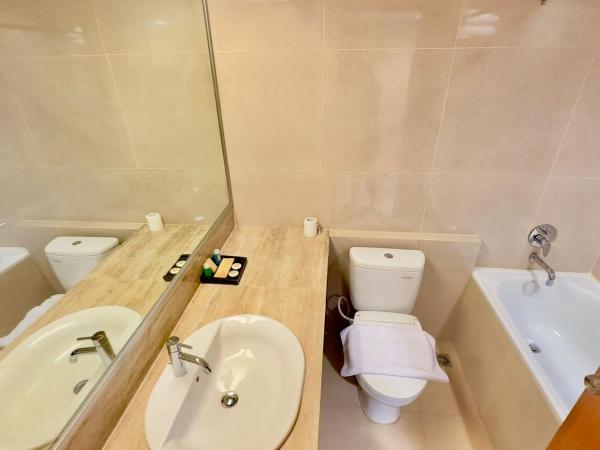 Sahid Raya Hotel & Convention Yogyakarta : photo 1 de la chambre deluxe king premiere