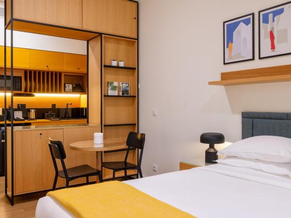 BFRESH Hotel - Padel, Pool & Fitness - Adults Only : photo 7 de la chambre chambre double deluxe avec balcon