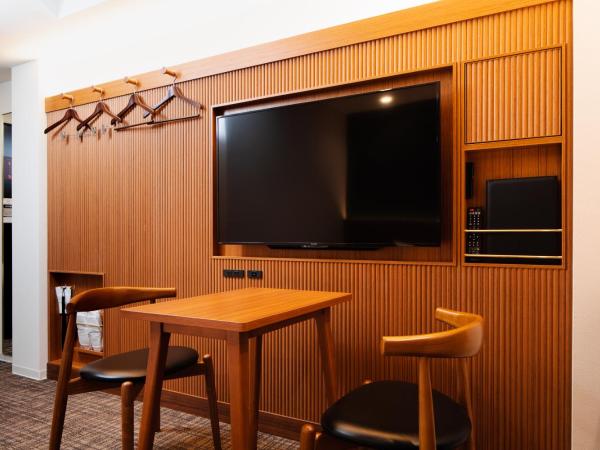Via Inn Prime Hiroshima Shinkansenguchi : photo 5 de la chambre king room (2 adult) - non-smoking