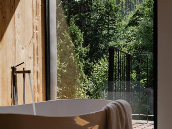 Stary Niedźwiedź : photo 10 de la chambre chambre double deluxe avec baignoire