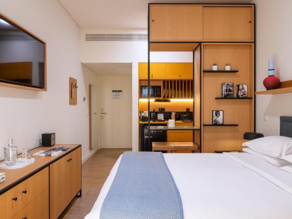 BFRESH Hotel - Padel, Pool & Fitness - Adults Only : photo 8 de la chambre chambre double premium avec vue sur le jardin