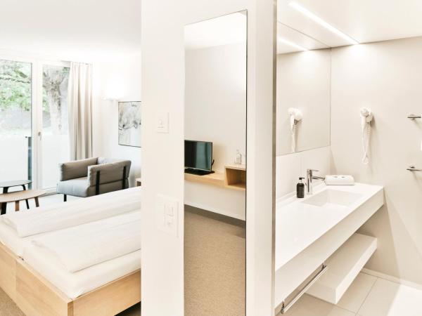 Newstar Hotel (Free Parking) : photo 3 de la chambre chambre double supérieure