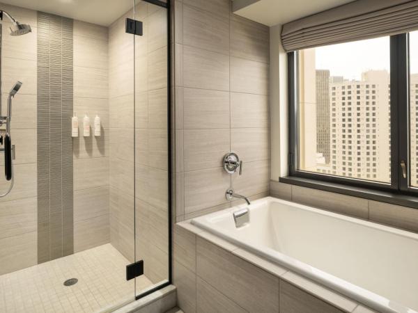 San Francisco Marriott Marquis Union Square : photo 5 de la chambre suite lit king-size vice-présidentielle avec balcon