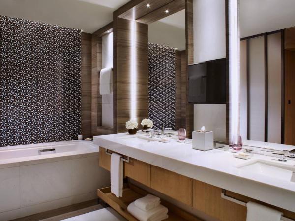 The Ritz-Carlton, Xi'an : photo 3 de la chambre chambre lit king-size - vue sur ville