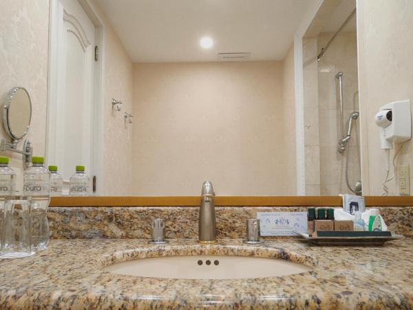 Gran Hotel Ciudad de México Zócalo View : photo 8 de la chambre chambre lit king-size Économique