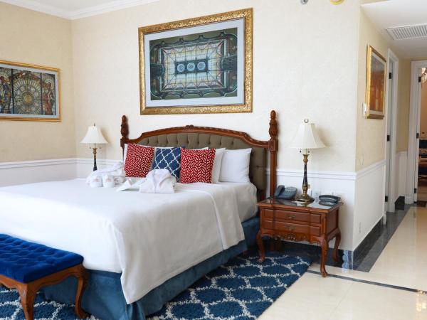 Gran Hotel Ciudad de México Zócalo View : photo 1 de la chambre suite principale - vue sur zocalo