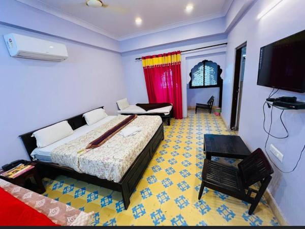 Rani Mahal Hotel : photo 9 de la chambre chambre quadruple confort