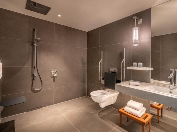 Munich Marriott Hotel City West : photo 5 de la chambre chambre lit king-size deluxe