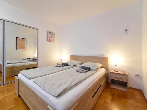 GreenHouse : photo 2 de la chambre chambre lit queen-size avec balcon