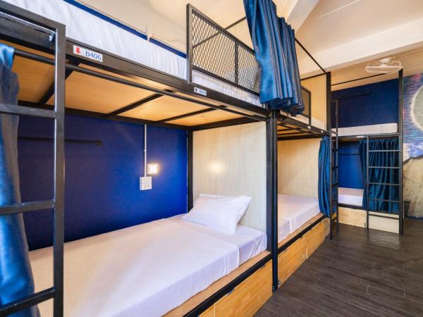 Marco Polo Phuket Poshtel & Bistro : photo 4 de la chambre lit superposé dans dortoir pour femmes 