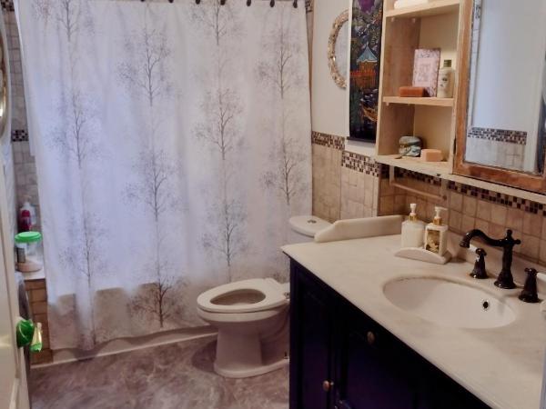 Smiling house! Montréal, 2 chambres, accueillant et charmant : photo 10 de la chambre suite junior familiale