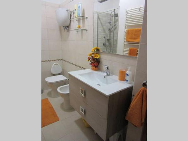 LE GEMME DI PERUGIA - alloggi in centro storico - VIA DELLA CUPA / VIA DELLA LUNA : photo 7 de la chambre chambre triple confort