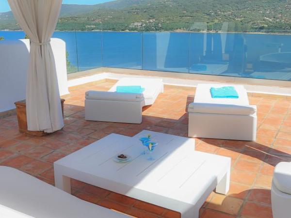 A'mare Corsica I Seaside Small Resort : photo 1 de la chambre chambre double avec terrasse