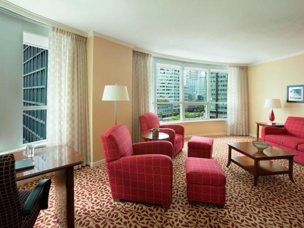 Vancouver Marriott Pinnacle Downtown Hotel : photo 3 de la chambre suite 1 chambre lit king-size
