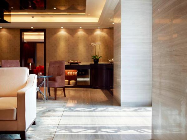 Sheraton Shenzhen Futian Hotel, Close to Metro Station, Shenzhen Futian Convention & Exhibition Centre, Futian Railway Station : photo 5 de la chambre chambre lit king-size exécutive supérieure - Étage club - 1 lit king-size