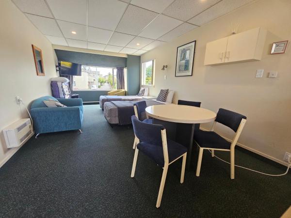 Tui Oaks Motel : photo 1 de la chambre chambre familiale - vue sur jardin