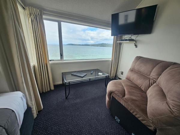 Tui Oaks Motel : photo 7 de la chambre appartement 1 chambre - vue sur lac
