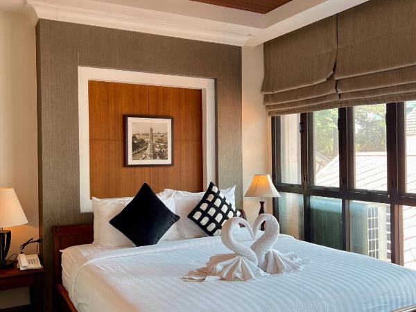 Yotaka Bangkok Hotel : photo 2 de la chambre suite