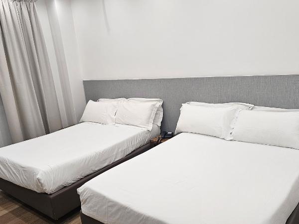 Hotel La Superba : photo 3 de la chambre chambre quadruple