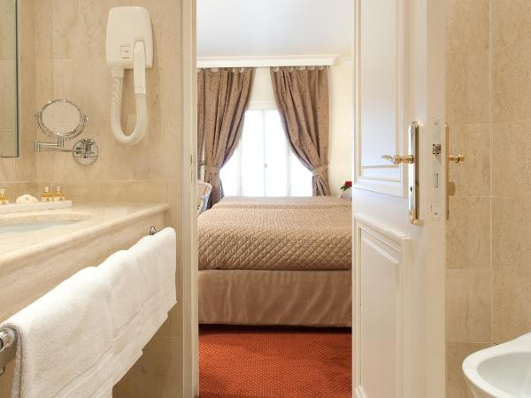 Grand Hôtel Moderne : photo 4 de la chambre chambre quadruple supérieure 