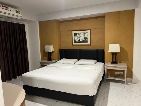 Mall Suites Hotel : photo 9 de la chambre chambre triple deluxe