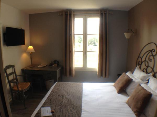 Logis Hotel Restaurant la Ferme : photo 3 de la chambre petite chambre double