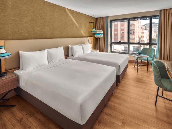 Doubletree By Hilton Antalya City Centre : photo 4 de la chambre chambre 2 lits king-size